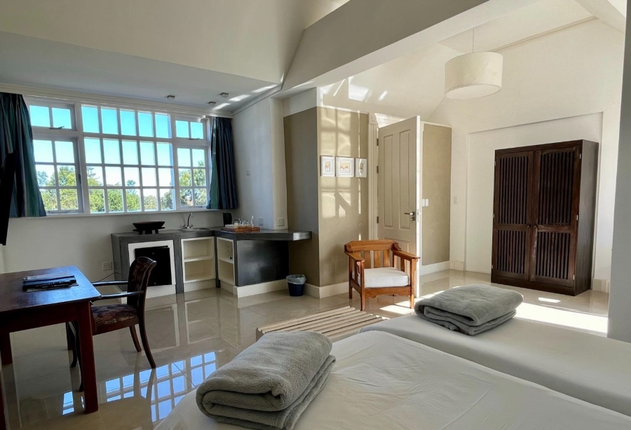 11 Bedroom Property for Sale in The Crags Western Cape